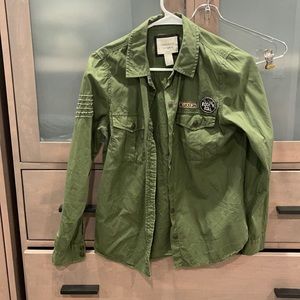 Army green F21 patches button up